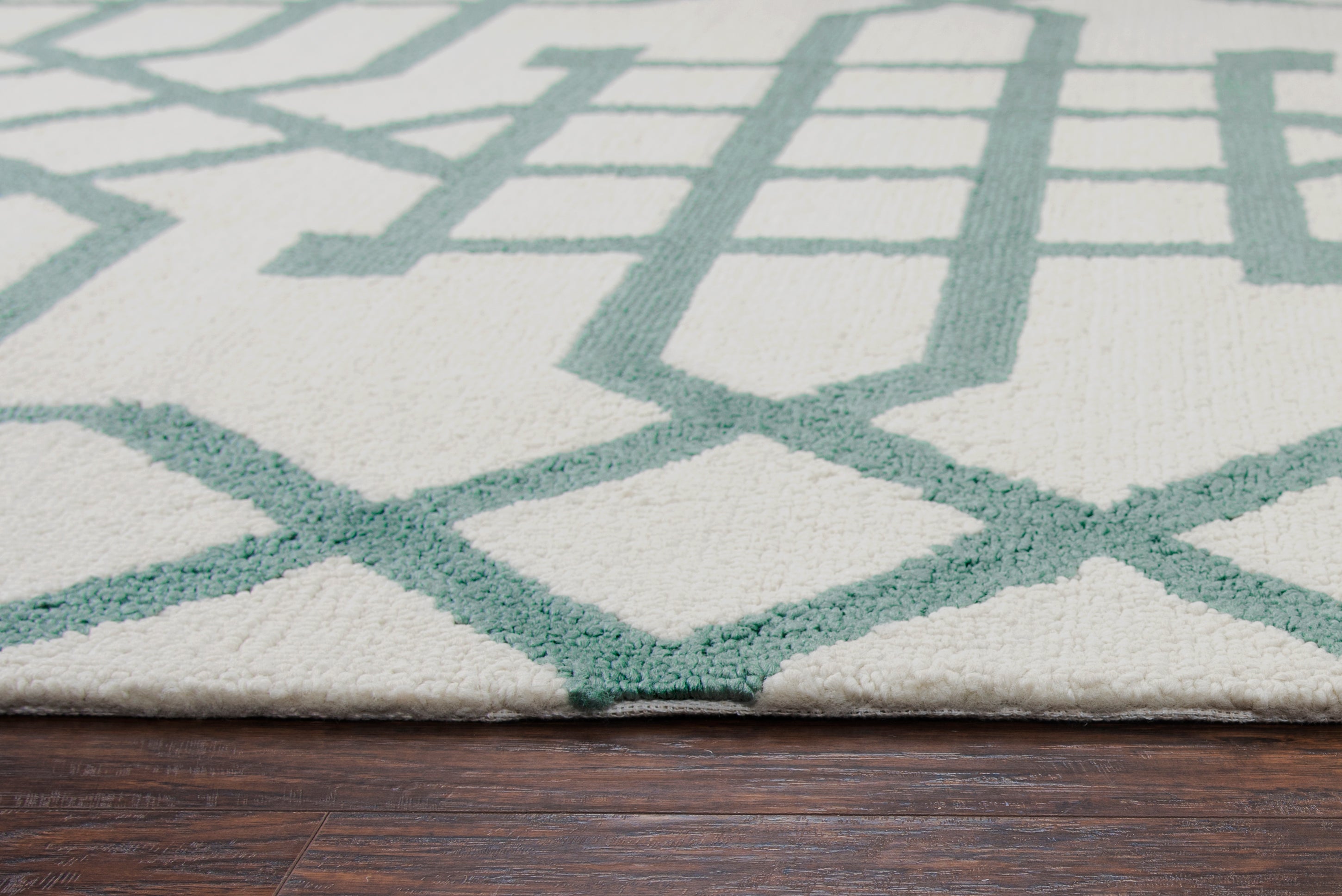 Rizzy Home Azzura Hill AH037A Off White Trellis/Geometric Area Rug
