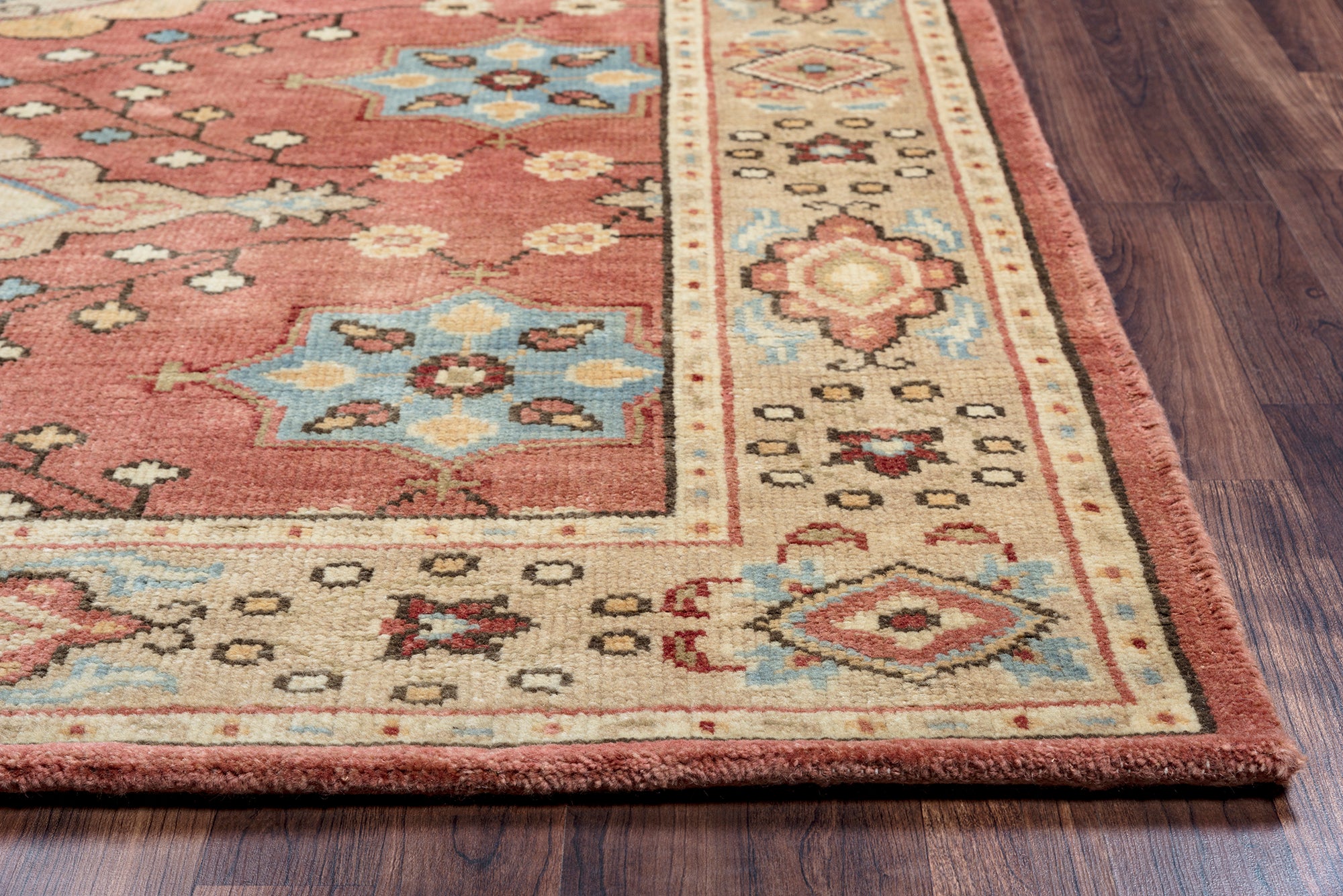 Rizzy Home Aquarius AQ8844 Red Border Area Rug