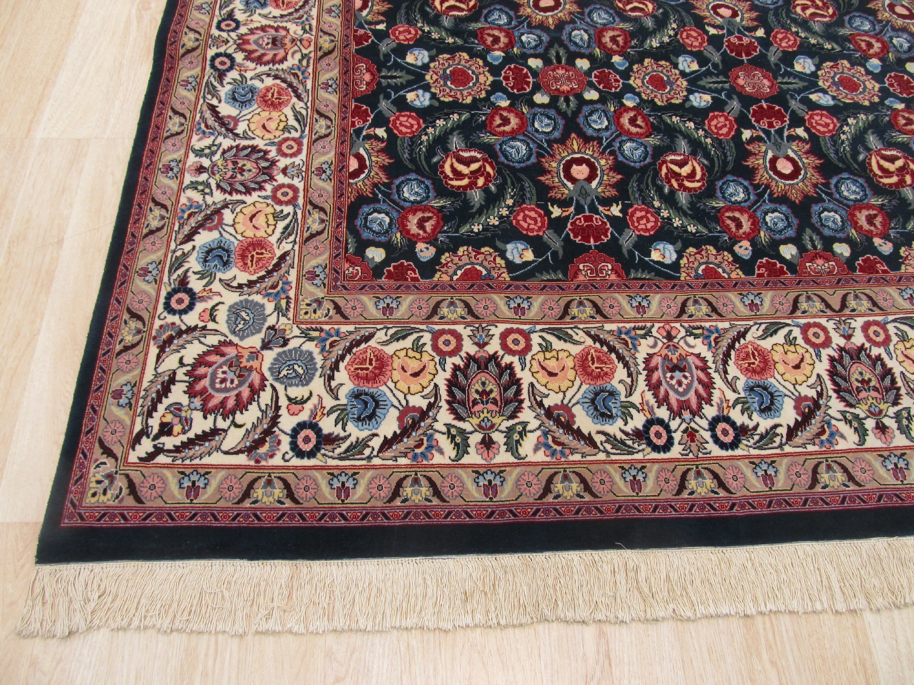 EORC Hand-knotted Wool Green Traditional Oriental Pak-Persian Rug