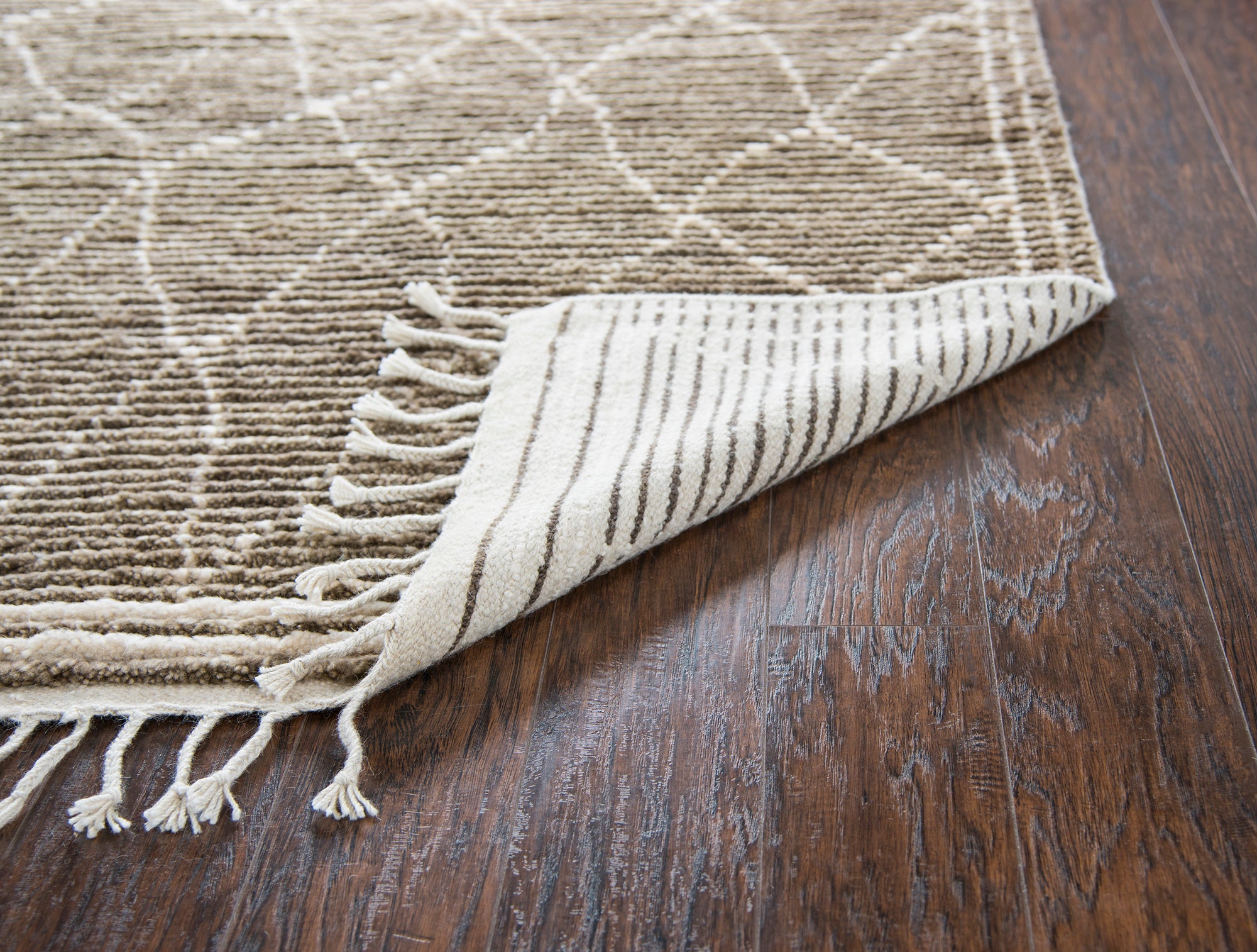 Rizzy Home Berkley BK991A Brown Dimonds/Lines Area Rug