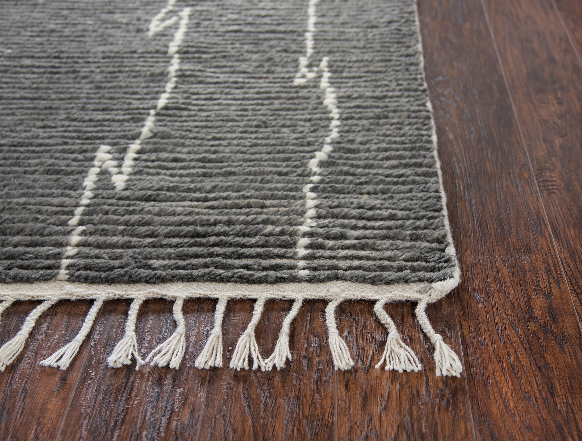 Rizzy Home Berkley BK992A Gray Lines Area Rug