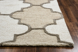 Rizzy Home Caterine CE9533 Ivory Trellis Area Rug