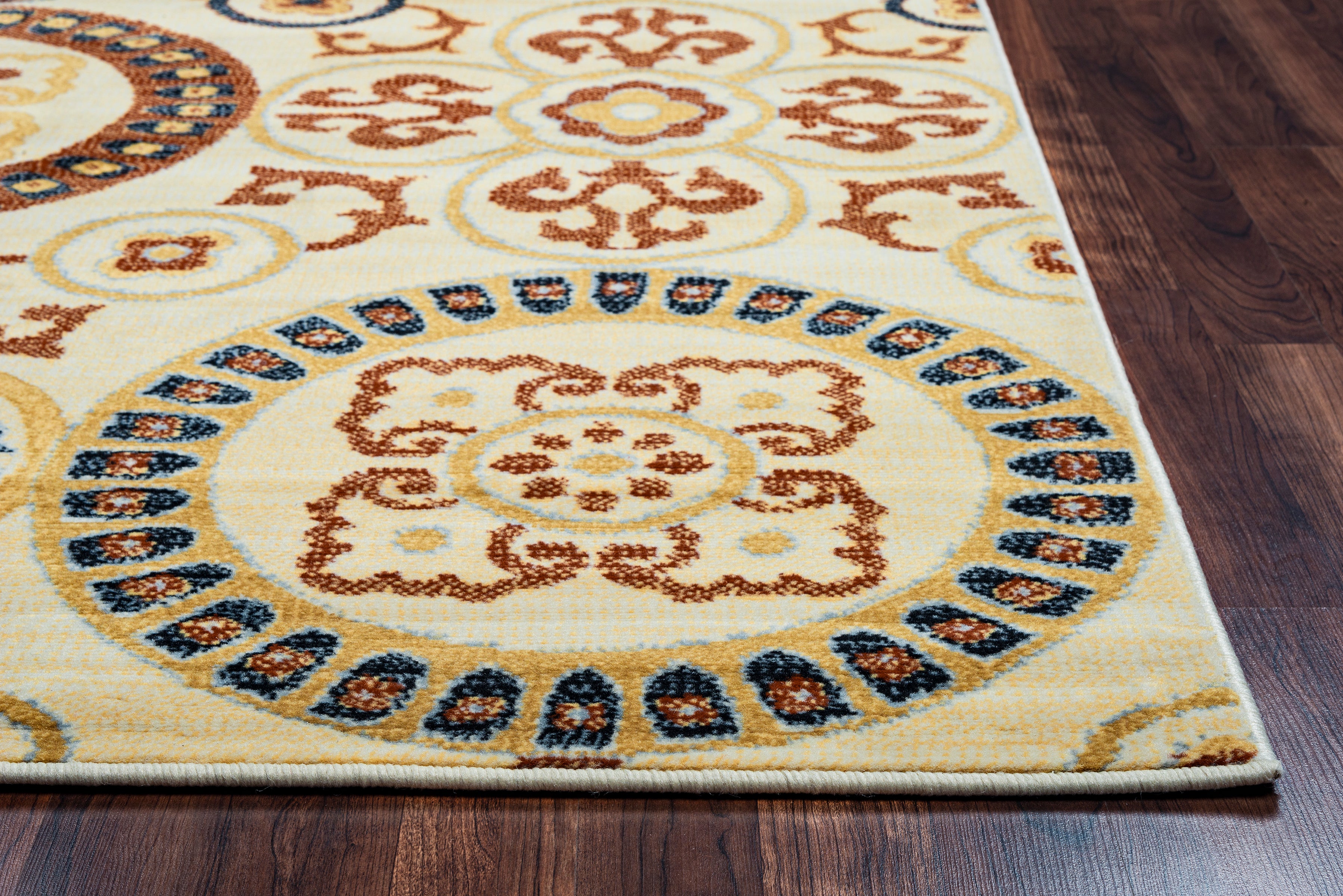 Rizzy Home Carrington CG4802 Ivory Medallion Area Rug