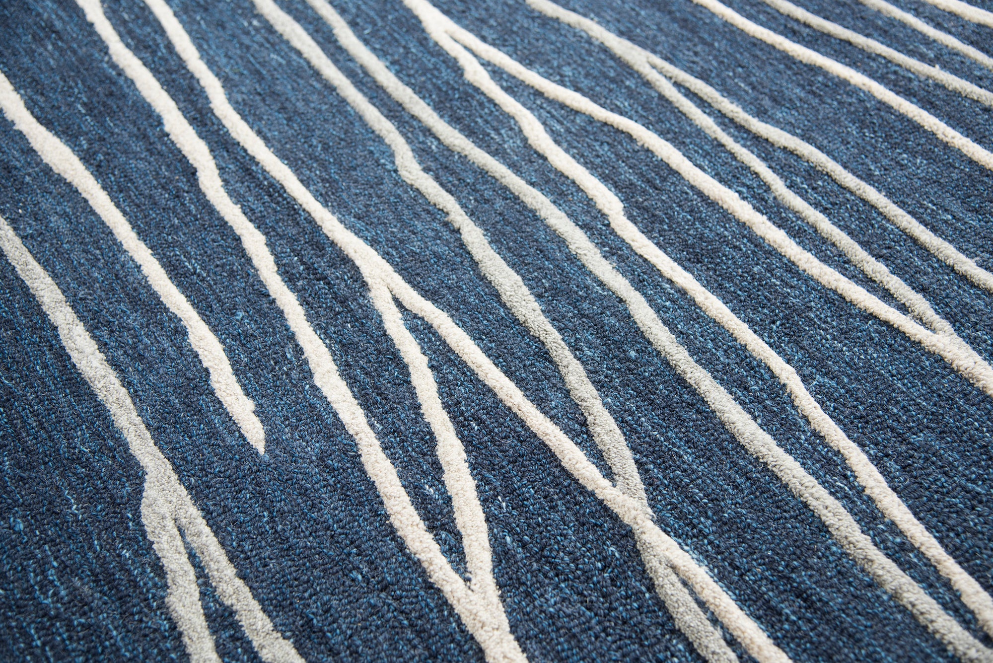 Rizzy Home Idyllic ID970A Navy Lines Area Rug
