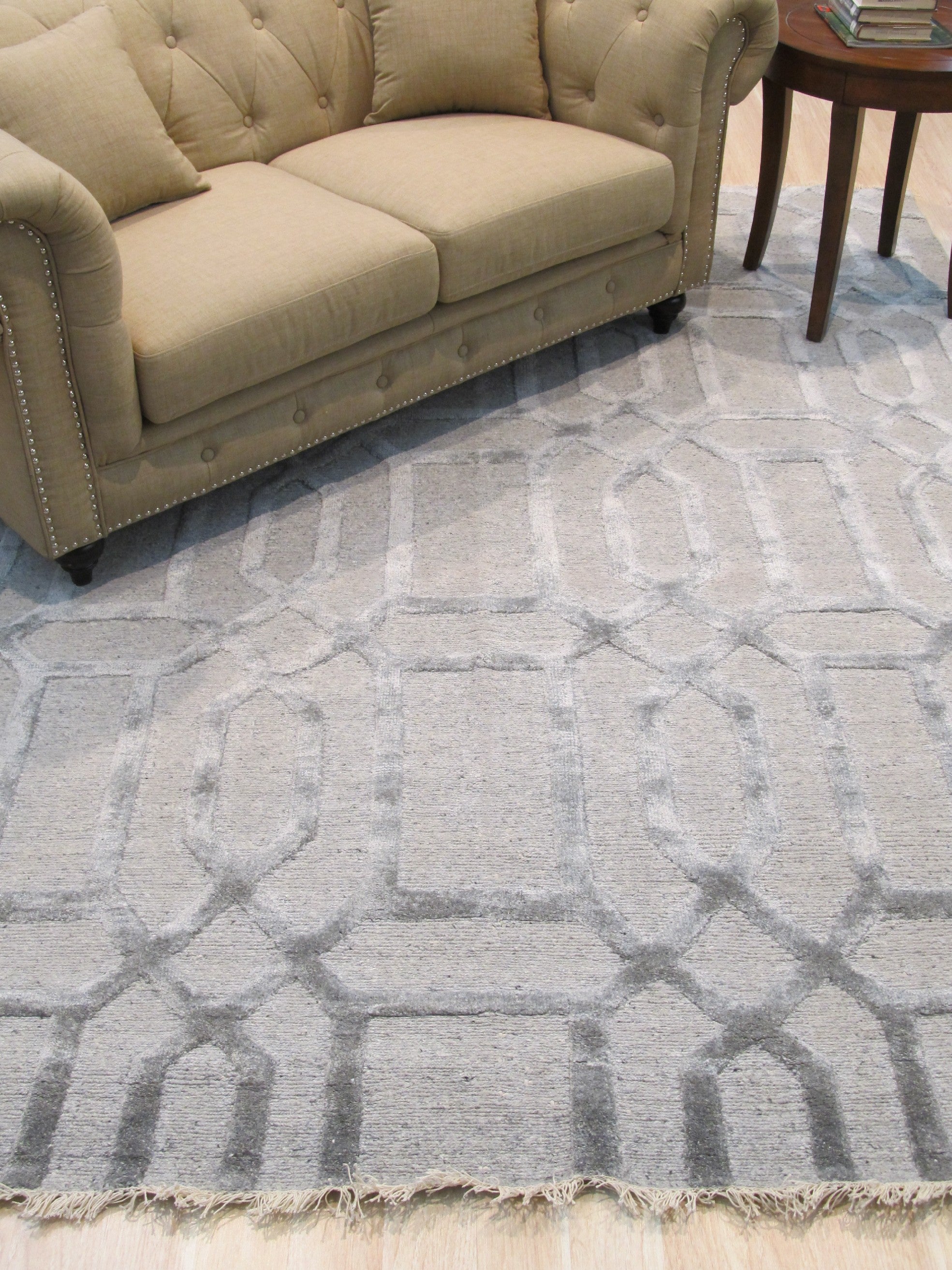 EORC Hand-knotted Wool & Viscose Gray Transitional Geometric Links Rug