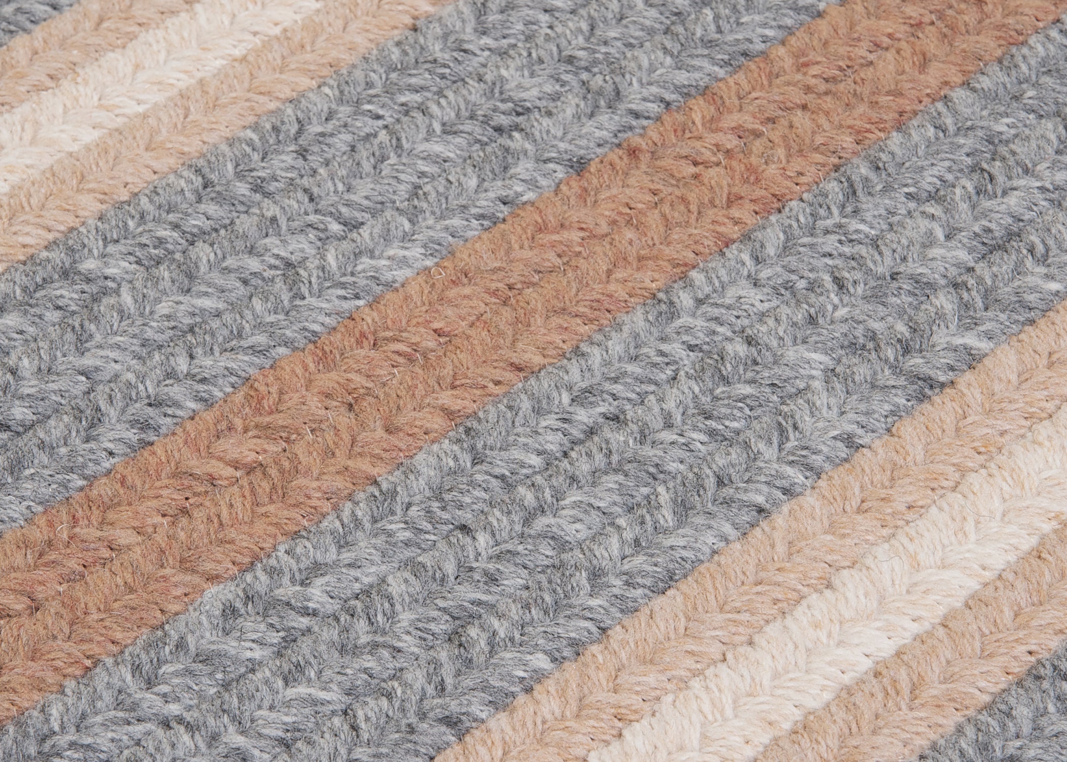 Colonial Mills Salisbury LY19 Gray Contemporary Area Rug
