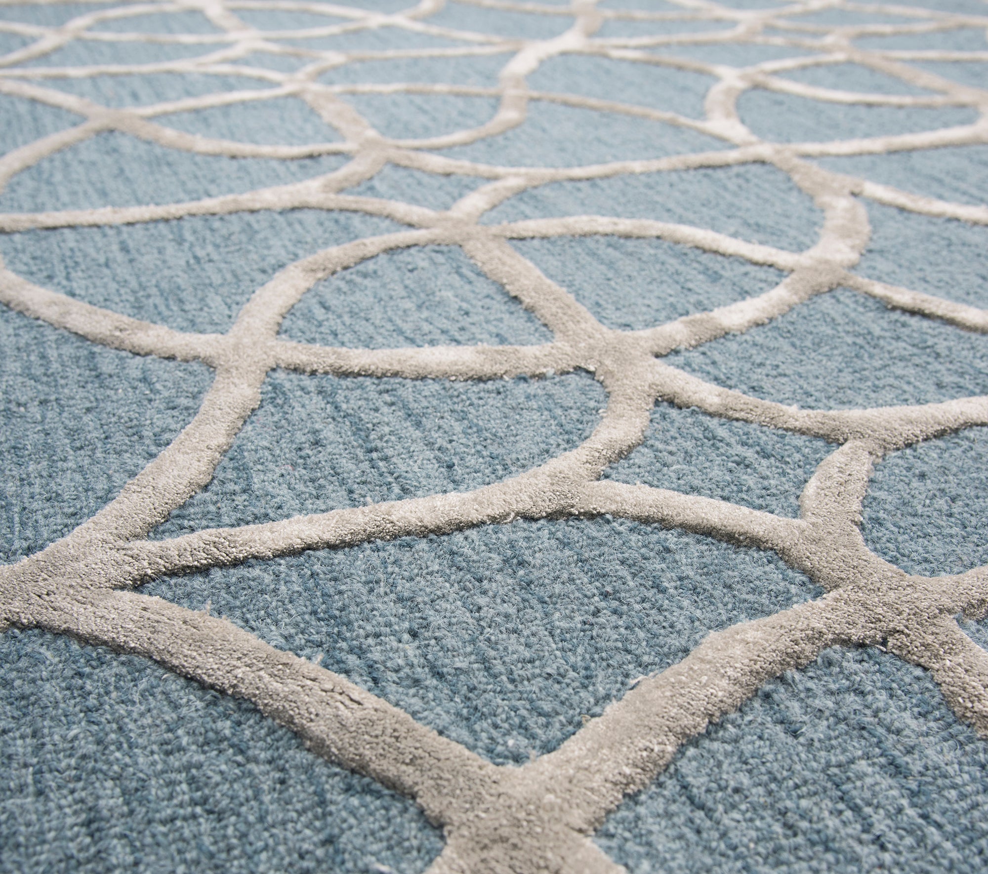 Rizzy Home Monroe ME319A Ivory Trellis Area Rug