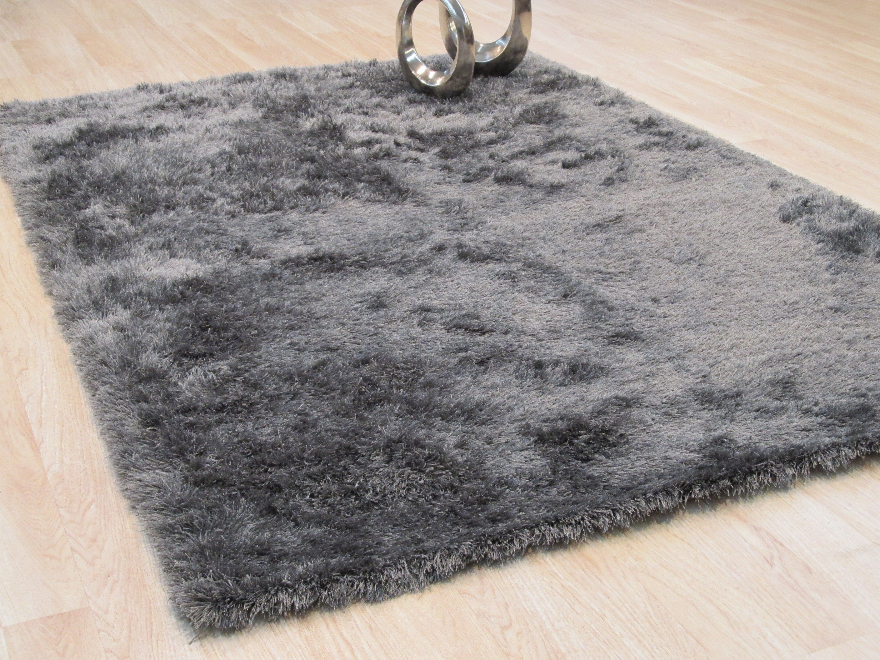 EORC Handmade Gray Solid London Shag Rug