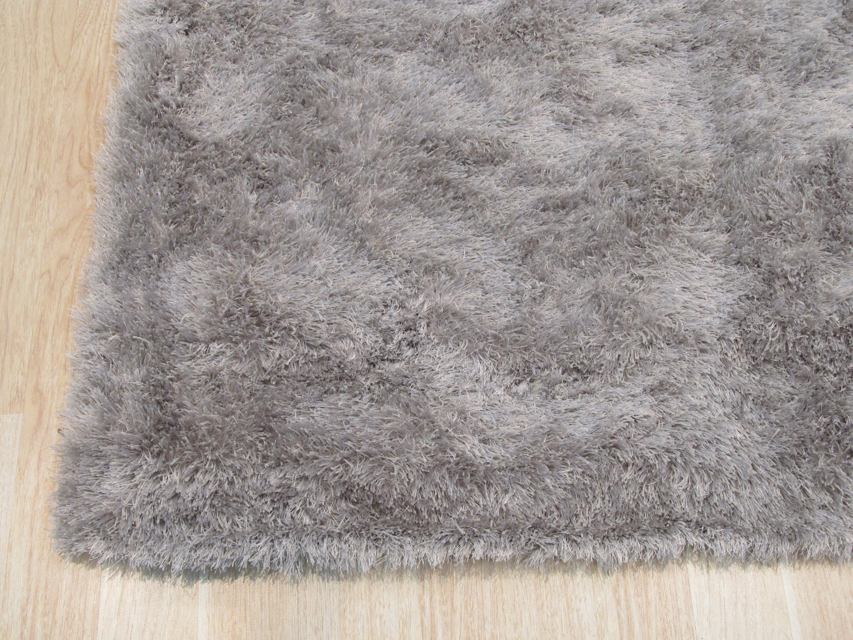 EORC Handmade Silver Solid London Shag Rug