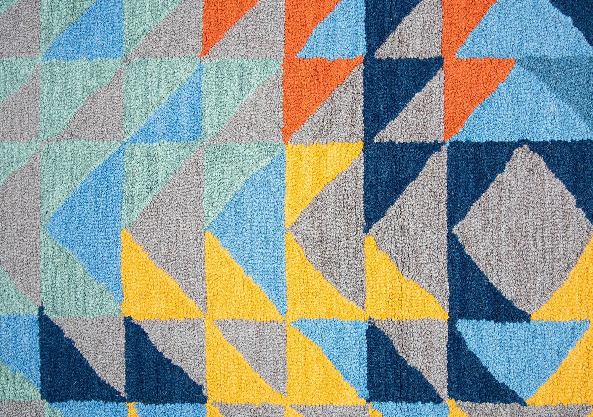 Rizzy Home Play Day PD588A Gray Triangle Geo Area Rug