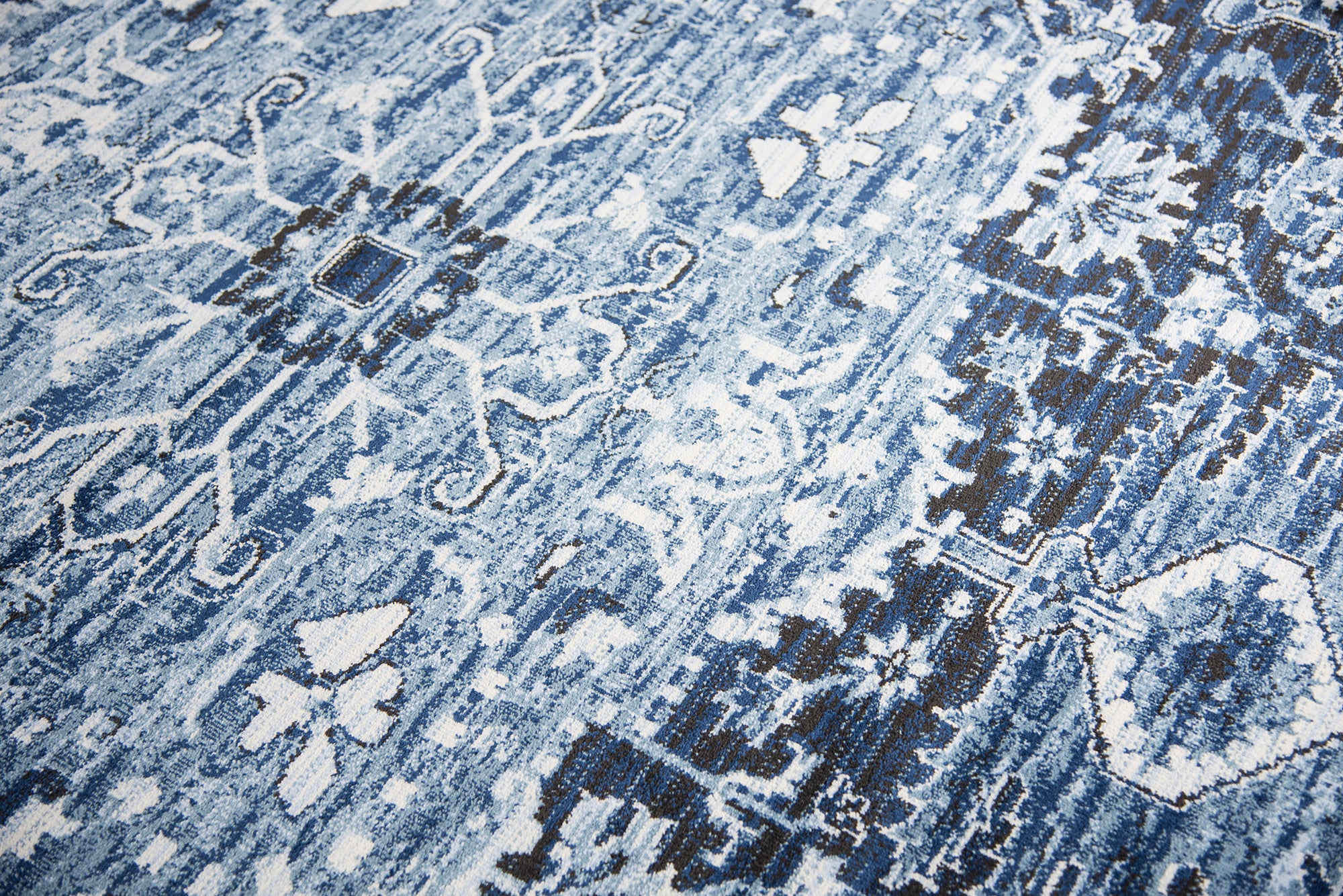 Rizzy Home Panache PN6962 Light Blue Central Medallion Area Rug