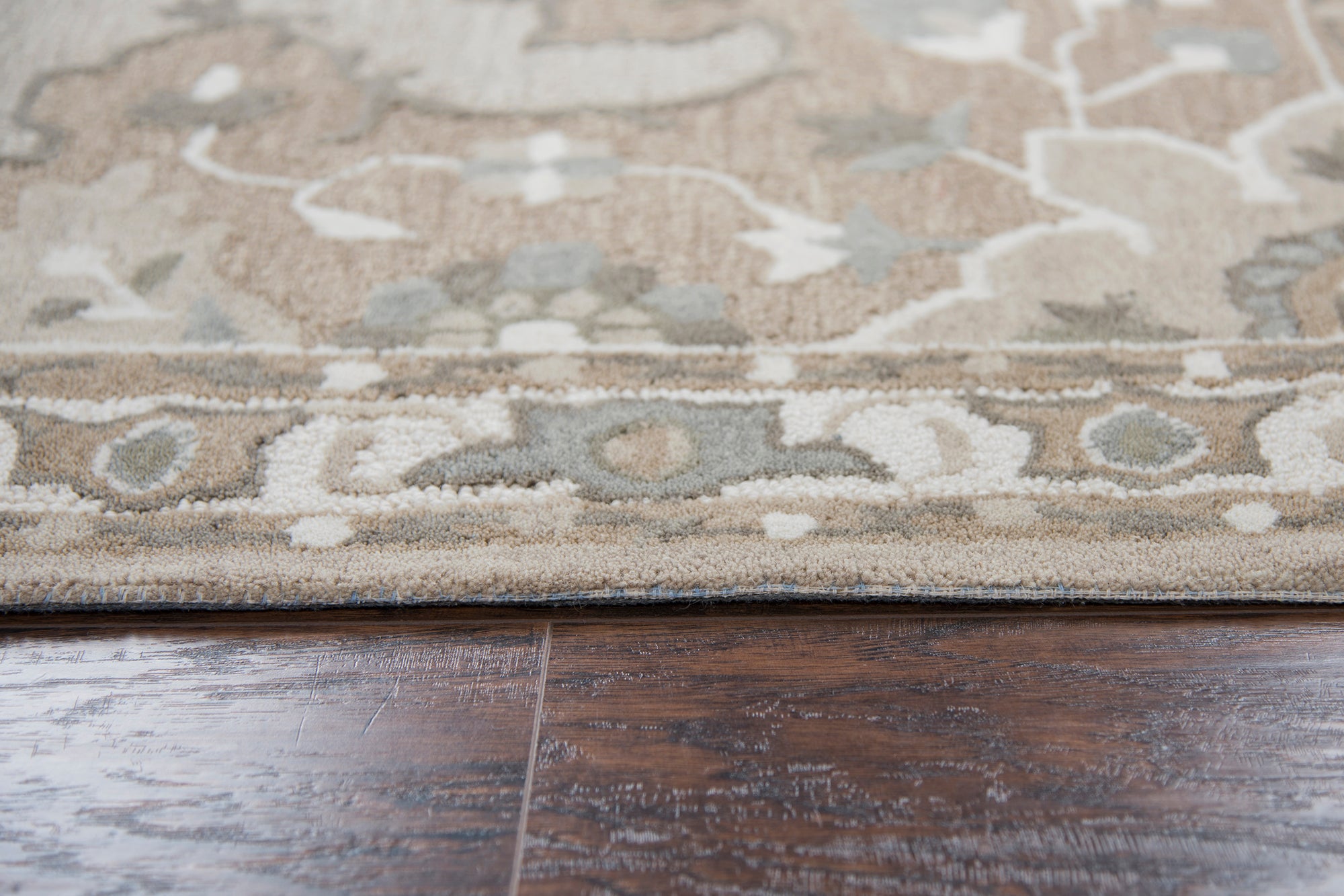 Rizzy Home Resonant RS931A Tan Central Medallion Area Rug