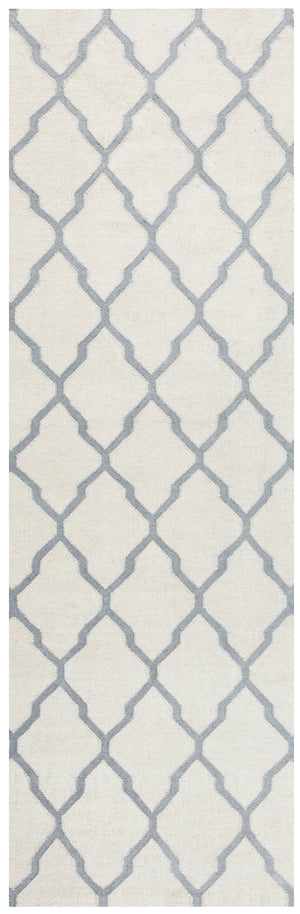 Rizzy Home Swing SG2963 Off White Trellis Area Rug