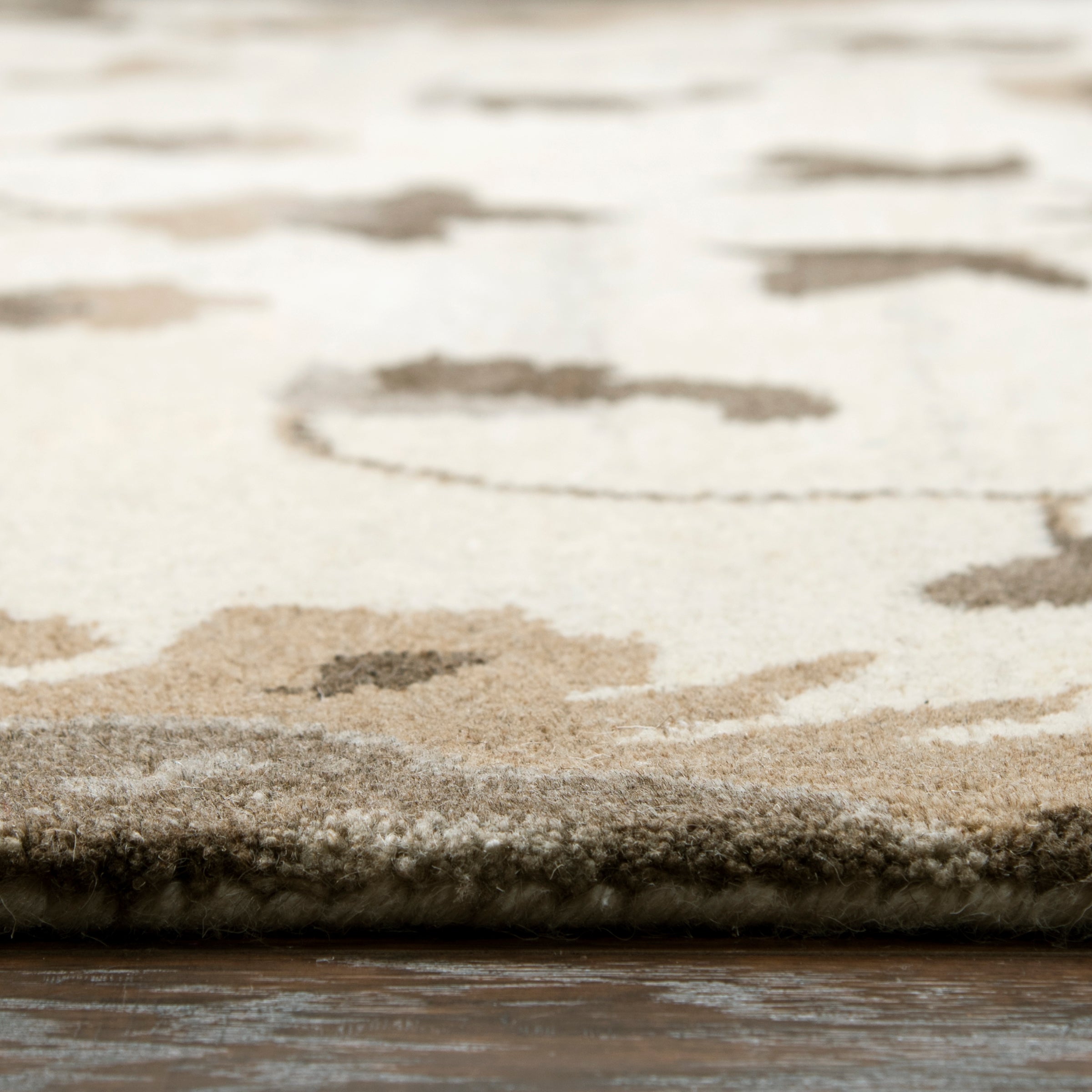 Rizzy Home Suffolk SK328A Beige Oriental/Floral Area Rug
