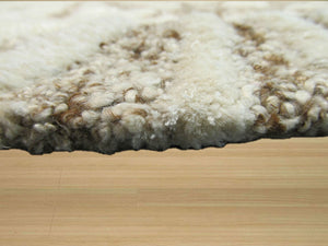 EORC Hand-tufted Wool & Viscose Ivory Transitional Trellis Montego Rug