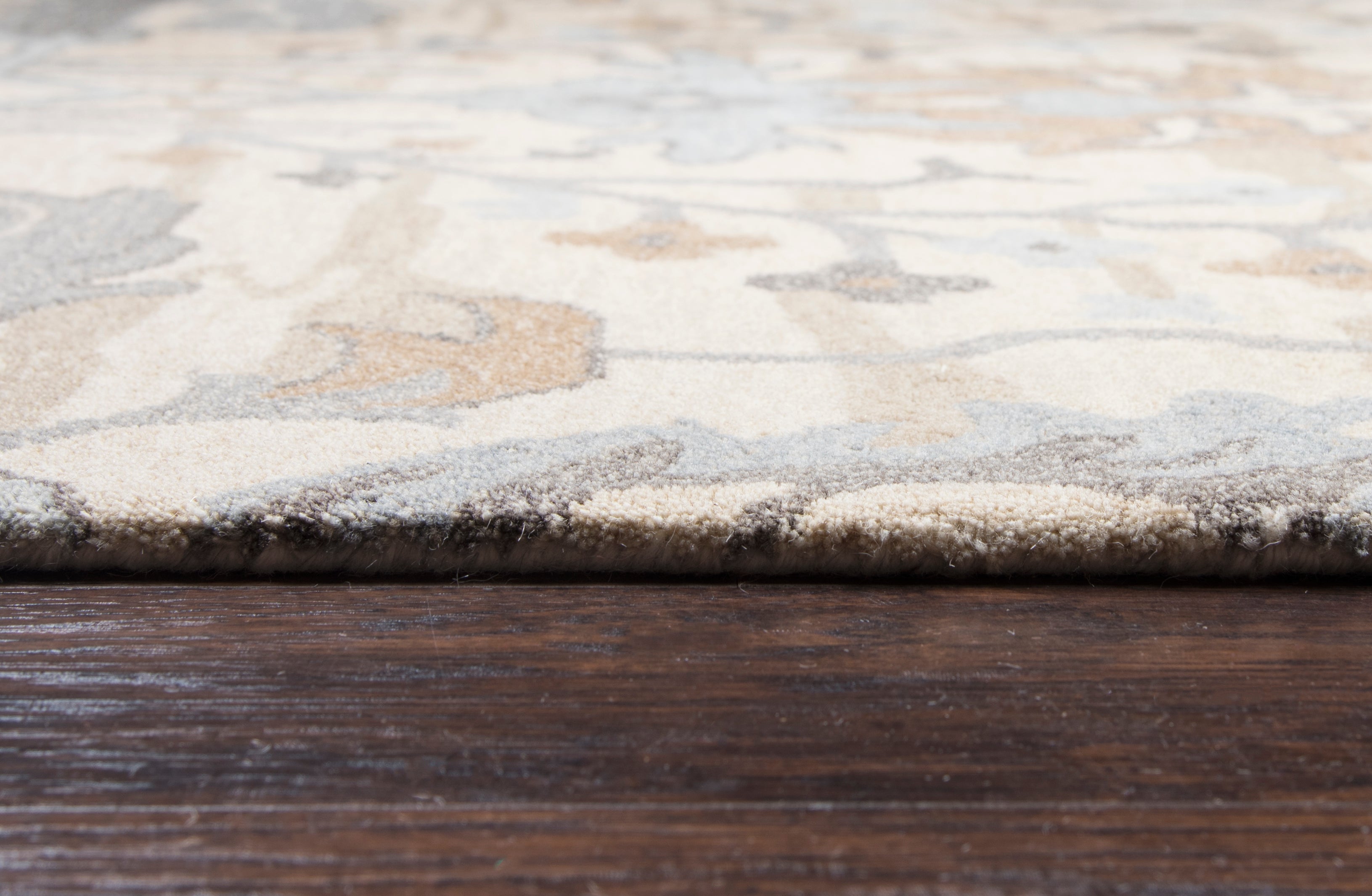 Rizzy Home Valintino VN610A Beige Motif Area Rug