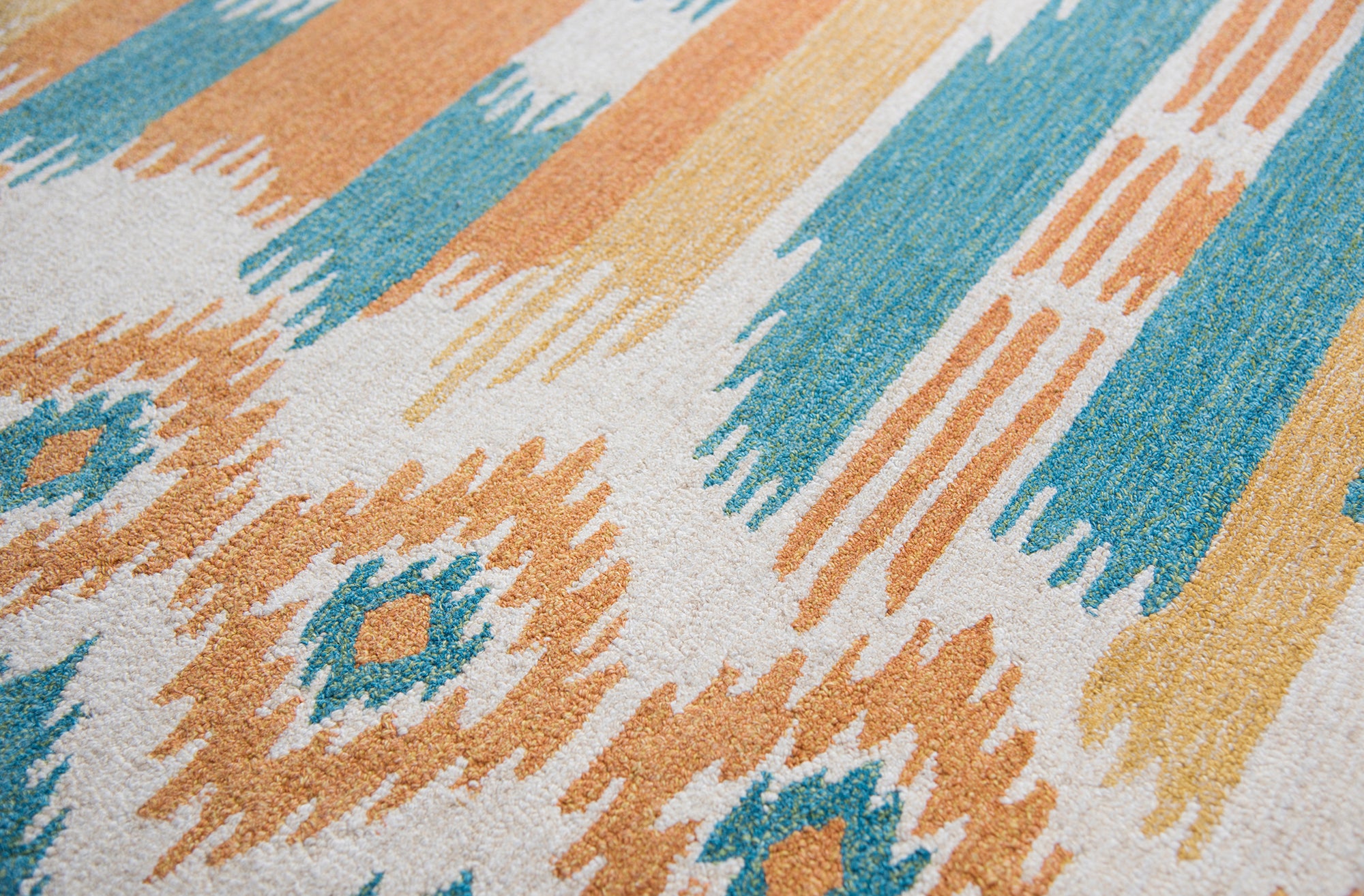 Rizzy Home Zingaro ZI015B Natural Strips/Ikat Area Rug
