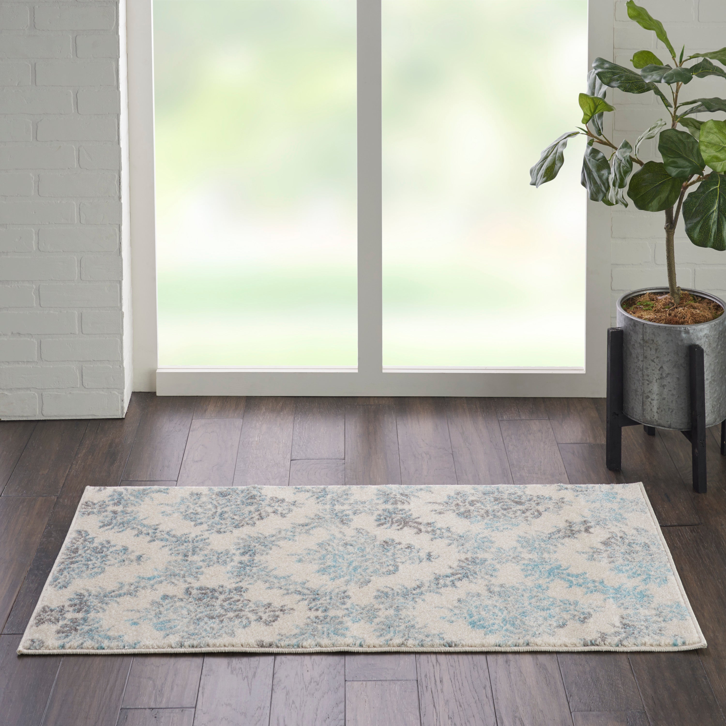 Nourison Tranquil TRA09 Ivory/Turquoise Area Rug